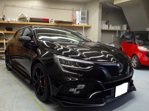 ＲＥＮＡＵＬＴ　ルノー　メガーヌRS　ウルティムEDC（7BA-BBM5P2）磨き＆ガラスコーティング＆オプション施工終了