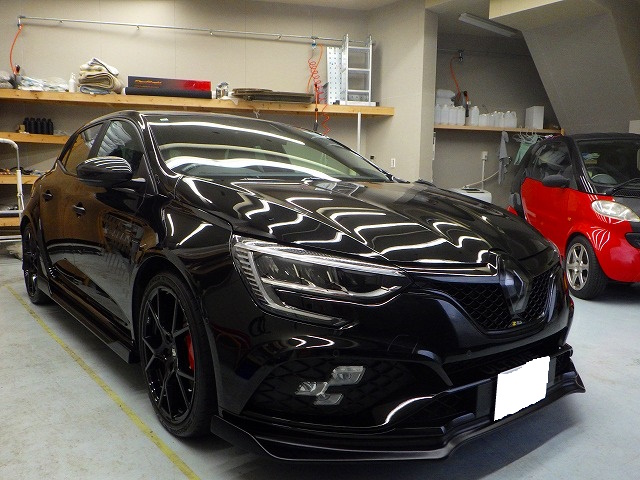 ＲＥＮＡＵＬＴ　ルノー　メガーヌRS　ウルティムEDC（7BA-BBM5P2）